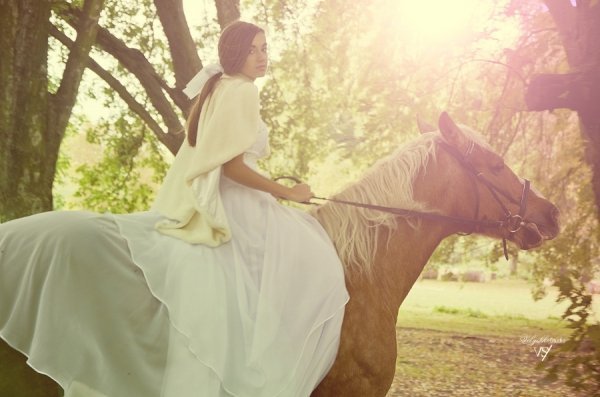 Фотовиставка Вікторії Величко